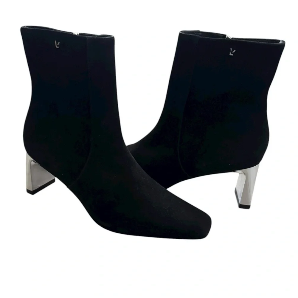 NEW Larroude Alexis Boots Suede Metallic Heel Side Zip size 7.5
